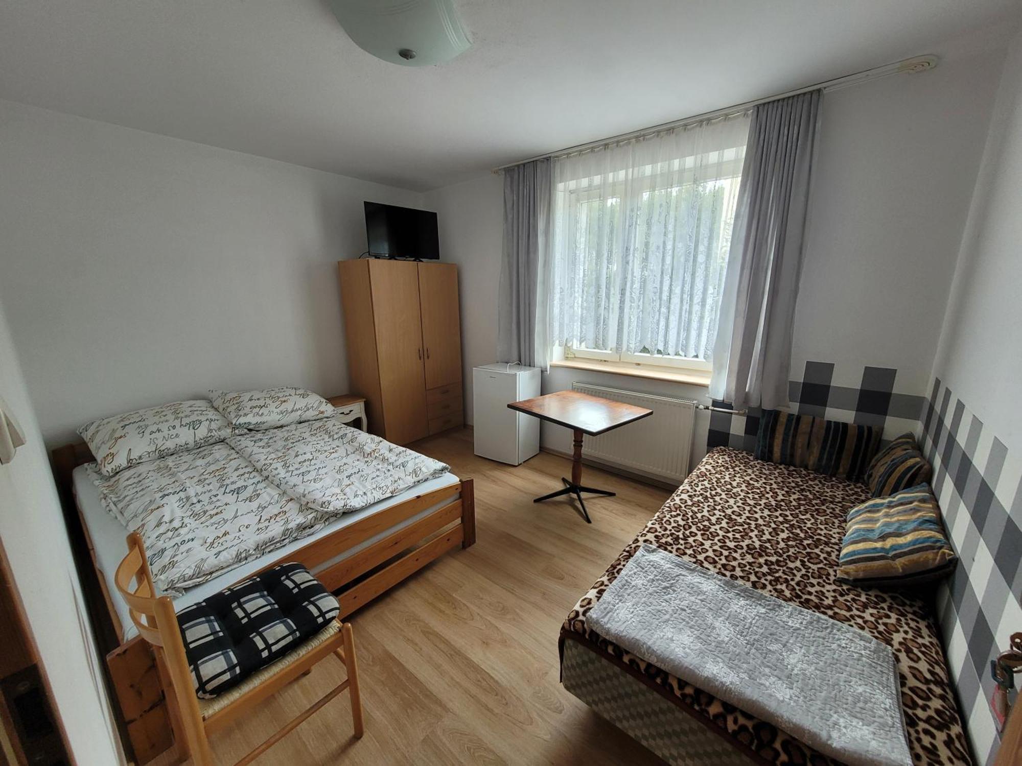 Renatka Przy Plazy Apartment Uniescie Exterior photo